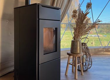 Glamping dome met hottub en uitzicht - 7