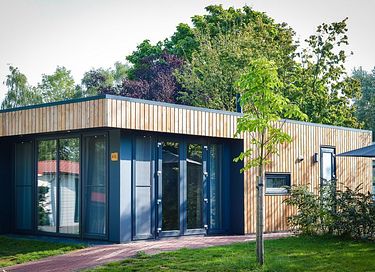 7 luxuriöse Lodges mit Whirlpool für bis zu 28 Personen - 3
