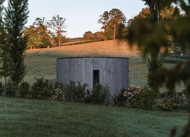 Panoramic suite in Burgundy - 21