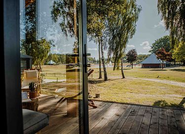 Cottage avec jacuzzi et vue sur un lac - 35