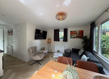 Chalet with spacious garden and jacuzzi - 5