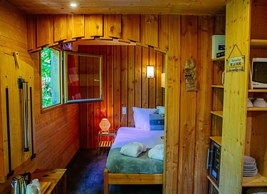 Nature Cabin with Private Hot Tub - 6