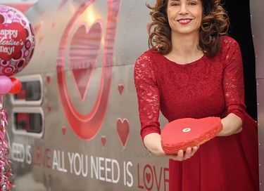 Slapen in de 'All You Need Is Love caravan' - 19