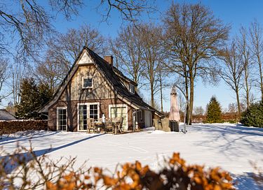 Comfortabele familievilla met ruime tuin - 2