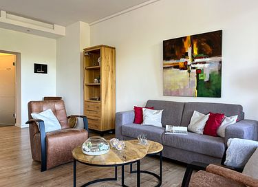 Luxury apartment with a fenced-in garden - 5