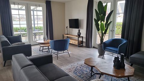 Freistehende Familienvilla (10p) mit großem Garten - 5