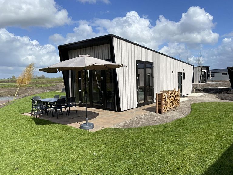 4-person holiday home near a beautiful lake - 1