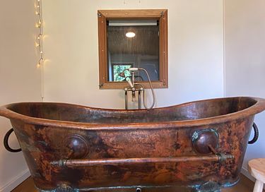 Glamping dome met hottub en uitzicht - 17