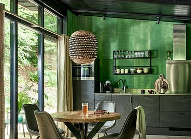 Beautiful forest cabin in small vacation park - 14