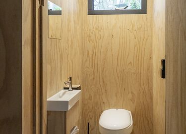 Spend the night in a tucked-away forest cabin - 10