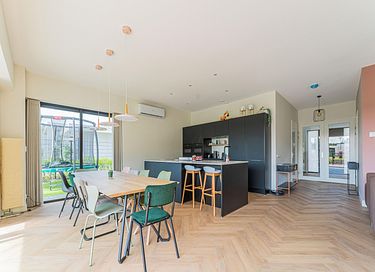 Villa pour enfants avec jardin clos - 5