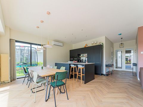 Villa pour enfants avec jardin clos - 5