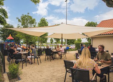 4-persoons vakantiehuis bij een recreatiemeer - 15