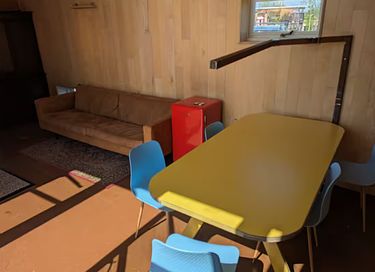 Gemütliches Häuschen (5p) auf grünem Minicampingplatz - 5