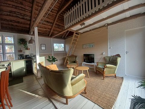 Family Residence with loft and Hideaway - 4