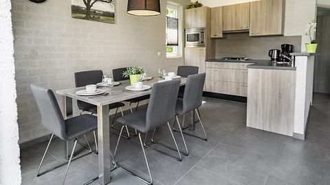Luxe bungalow met tuin in Limburg - 4