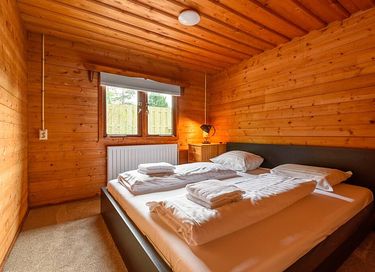 Cabane en rondins robuste avec sauna dans la forêt - 19