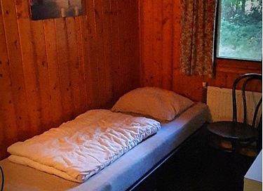 Une cabane pleine de charme en pleine nature - 7