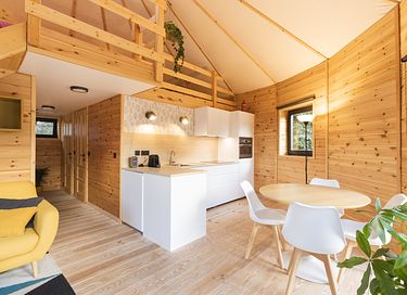 Modern yurt with complete wellness - 12