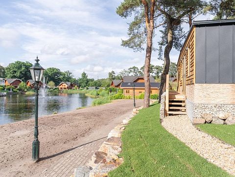 Cozy stay by the water in Limburg - 3