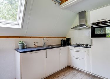 Vrijstaand huis in Drenthe met ruime tuin - 16