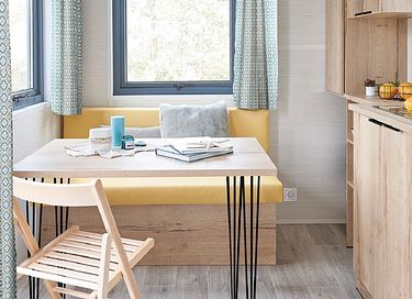 Overnight stay in a tiny house - 4