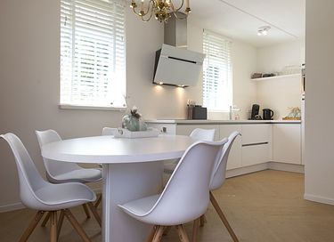Luxe 6-persoons villa met verwarmd zwembad - 8