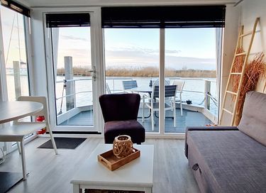 Houseboat (max 4 pers) in harbor Lelystad - 21