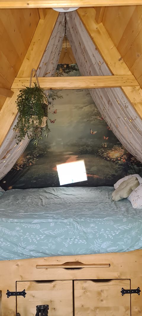 Magie nocturne dans la cabane enchantée - 3