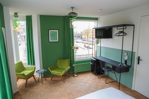 Luxuriöses Zimmer in einem ehemaligen Pferdestall - 4