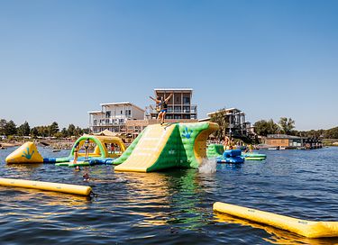 Vakantiehuisje met uitzicht over het water - 24