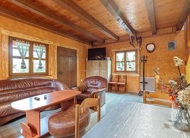 Spacious holiday home with (heated) pool - 11