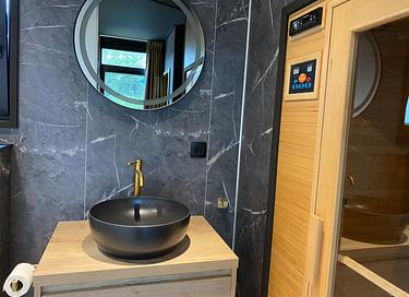 Luxury lodge with jacuzzi & sauna (2 persons) - 8