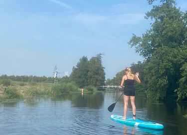Unieke pipowagen op boerencamping - 16