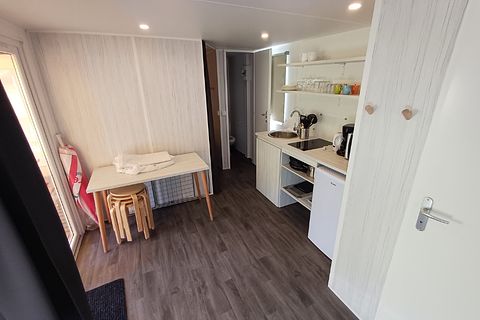  Tente de luxe avec sanitaires pour 4 personnes - 5