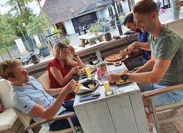 Tiny House op leuk vakantiepark - 15