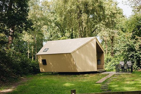 Trek-in cabin at an Overijssel campsite - 2