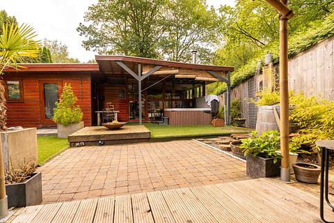 Accommodation with jacuzzi & sauna in Drenthe - 3