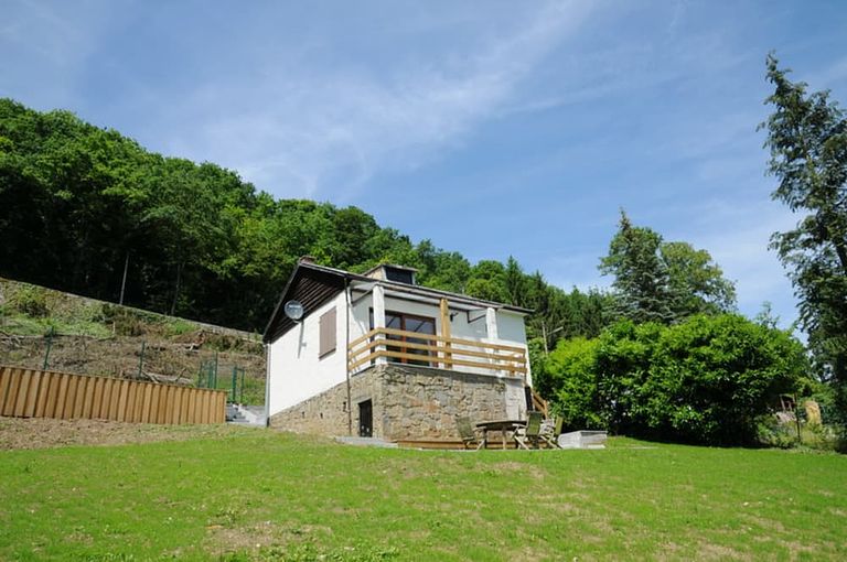 Vakantiehuis met uitzicht op de omgeving - 1