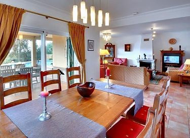 Luxe groepsaccommodatie met zwembad - 10