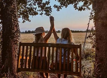 Sterren kijken vanuit je bed in deze glamping - 20