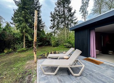 Forest cabin with hot tub and wood stove - 3