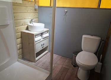 Glamping tent with private bathroom (5p) - 9