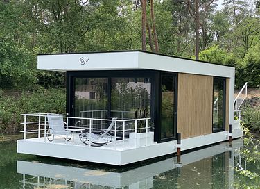 Tiny House sur l'eau ac espace bien-être - 2