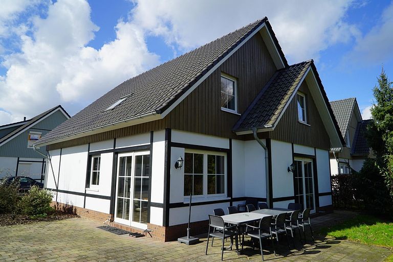 Gruppenunterkunft mit Sauna in Wassernähe - 1