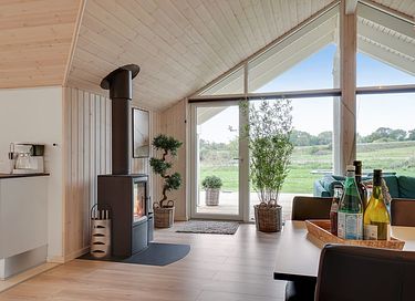Moderne bolig med overdækket pool - 13