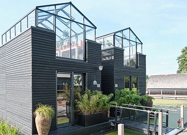 Genieten van een overnachting op het water 