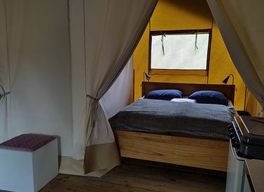 Slapen in een luxe safaritent in Drenthe - 3