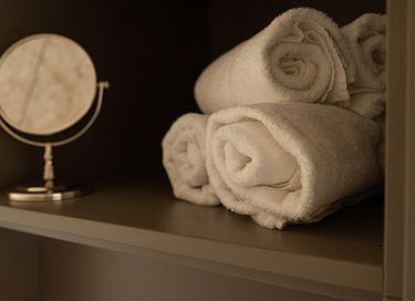 Design huisje (2 pers.) met privé hottub - 10