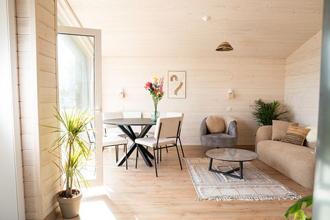 Cottage Overijssel in green surroundings - 3